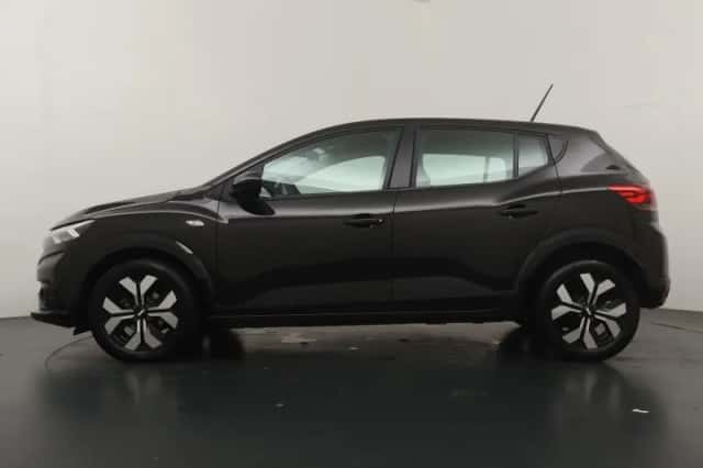Dacia Sandero (2025) thumbnail 2
