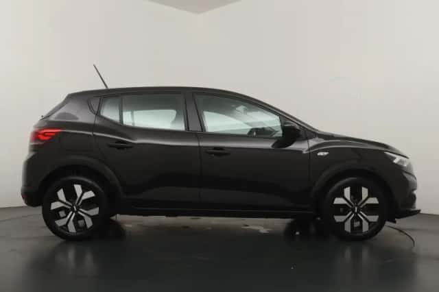 Dacia Sandero (2025) thumbnail 6