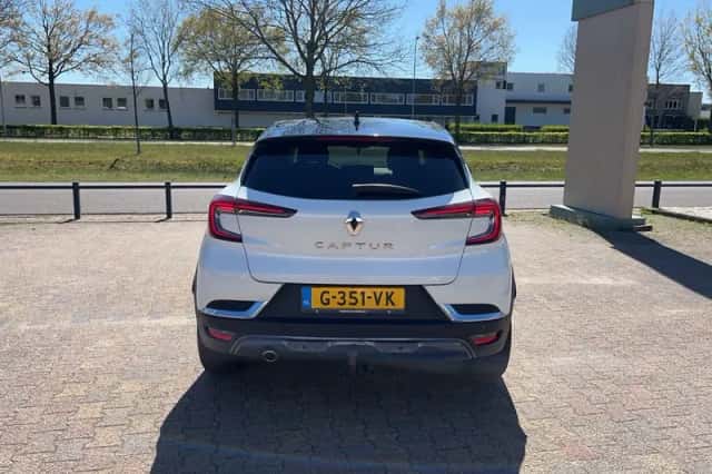 Renault Captur (2019) thumbnail 4