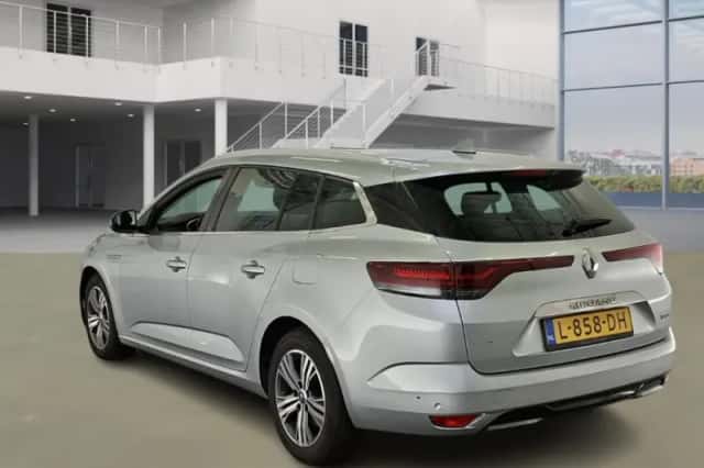 Renault Mégane (2021) thumbnail 3
