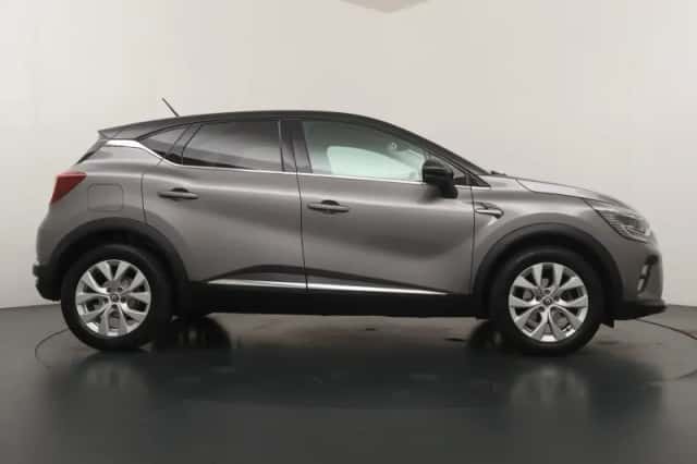 Renault Captur (2021) thumbnail 6