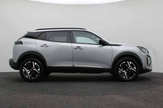 Peugeot 2008 (2024) thumbnail 6