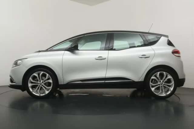 Renault Scénic (2019) thumbnail 2