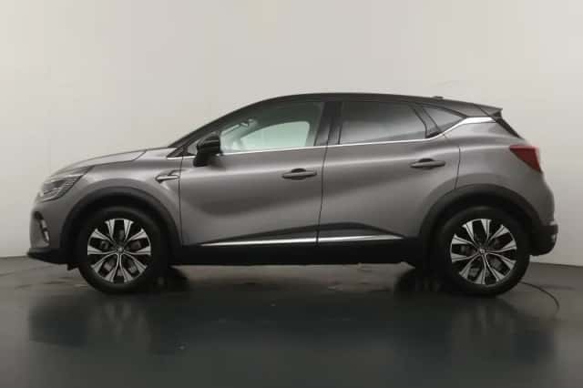 Renault Captur (2024) thumbnail 2