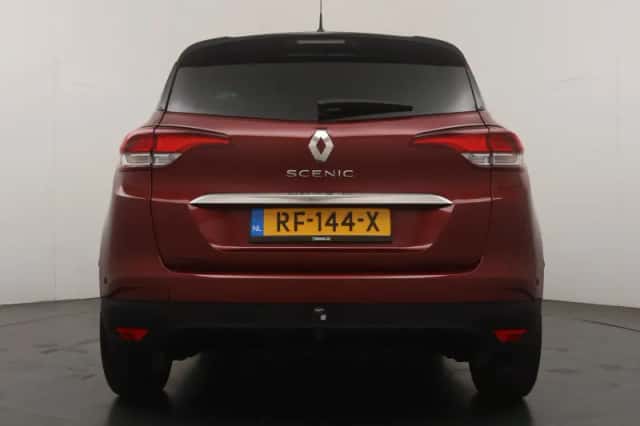 Renault Scénic (2017) thumbnail 4
