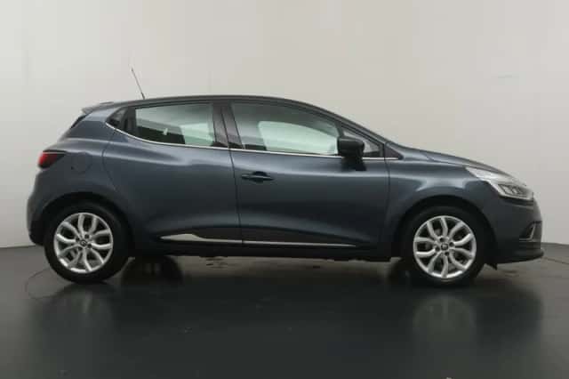 Renault Clio (2018) thumbnail 6