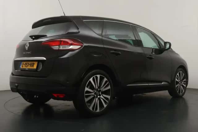 Renault Scénic (2019) thumbnail 5