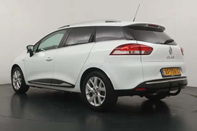 Renault Clio (2019) thumbnail 3
