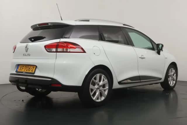 Renault Clio (2019) thumbnail 5