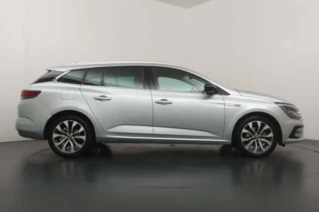 Renault Mégane (2024) thumbnail 6