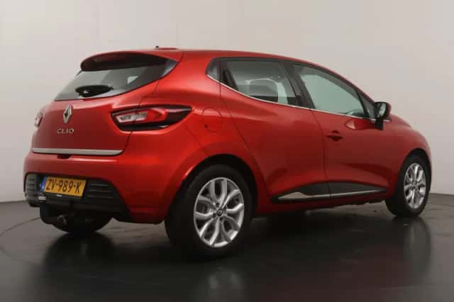 Renault Clio (2019) thumbnail 5