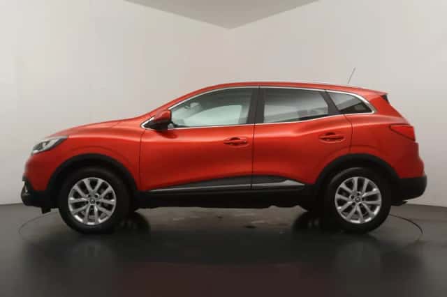 Renault Kadjar (2017) thumbnail 2