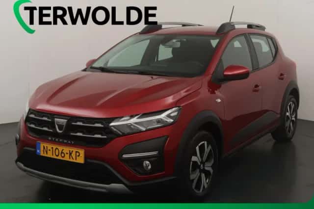Dacia Sandero Stepway (2021) thumbnail 1