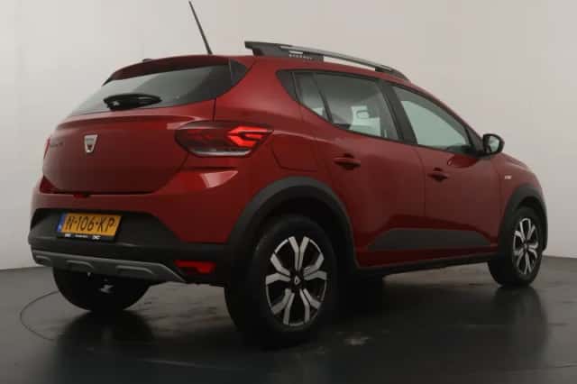 Dacia Sandero Stepway (2021) thumbnail 5
