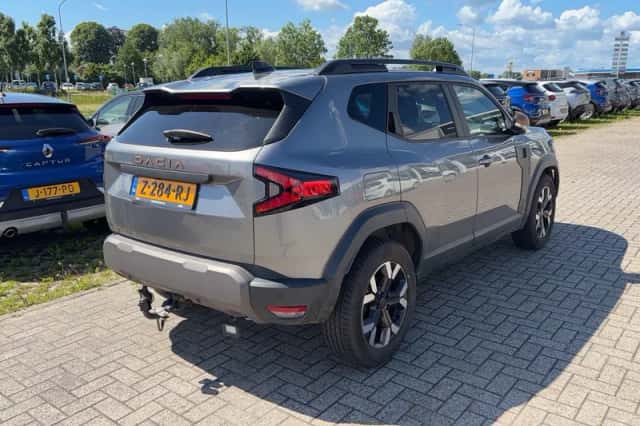 Dacia Duster (2024) thumbnail 5