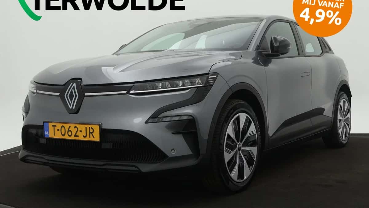 Renault Mégane E-Tech (2024) — foto 1