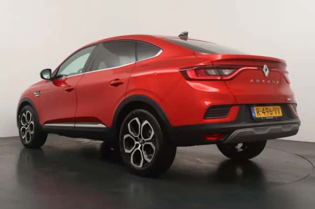 Renault Arkana (2022) thumbnail 10