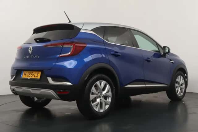 Renault Captur (2020) thumbnail 6