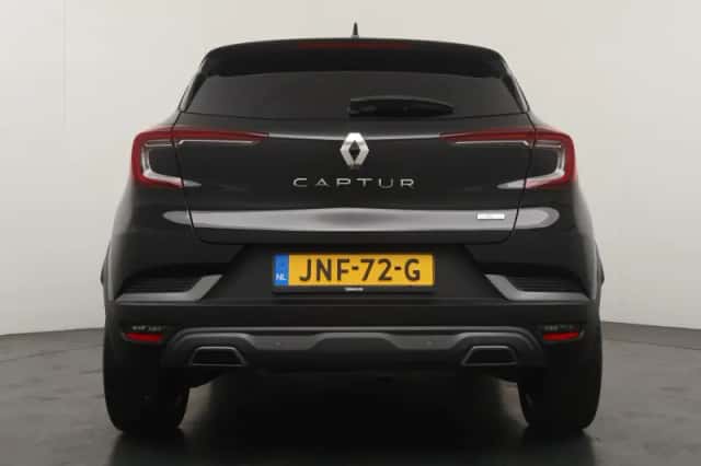 Renault Captur (2021) thumbnail 5