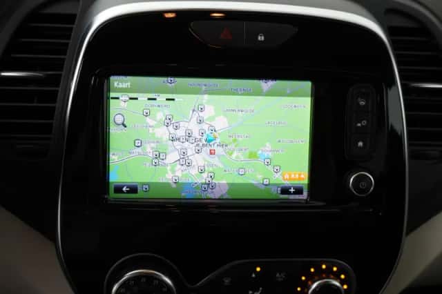Renault Captur (2017) thumbnail 20