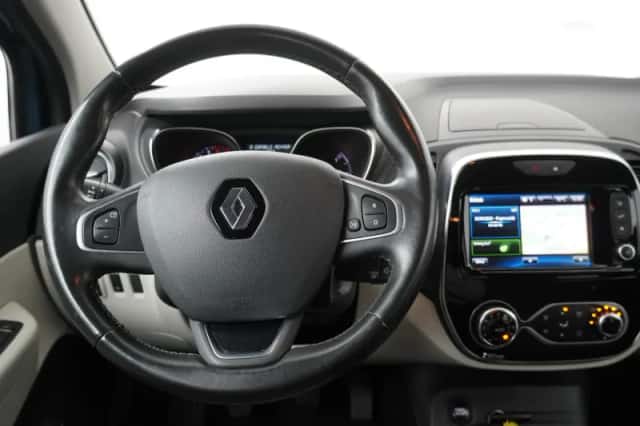 Renault Captur (2017) thumbnail 10
