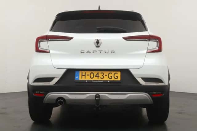 Renault Captur (2020) thumbnail 4