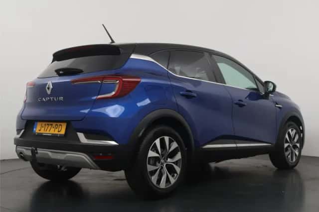 Renault Captur (2020) thumbnail 5
