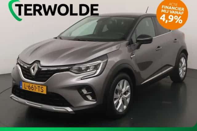 Renault Captur (2021) thumbnail 1