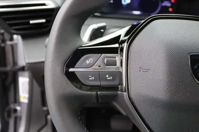Peugeot 2008 (2024) thumbnail 21