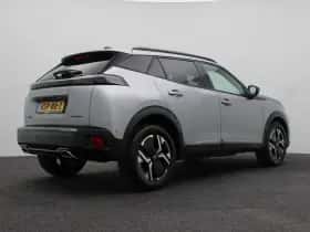 Peugeot 2008 (2024) thumbnail 5