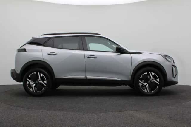 Peugeot 2008 (2024) thumbnail 6