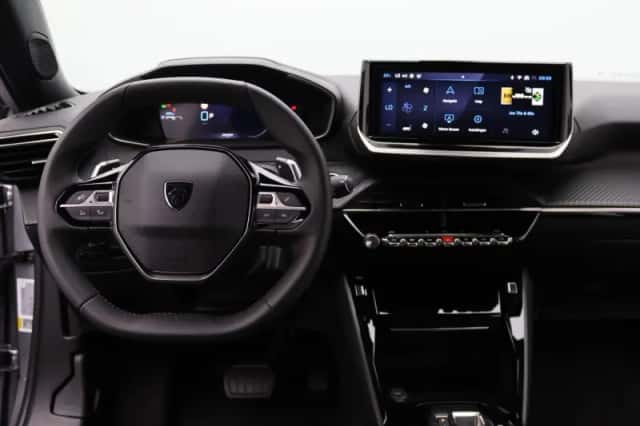 Peugeot 2008 (2024) thumbnail 9