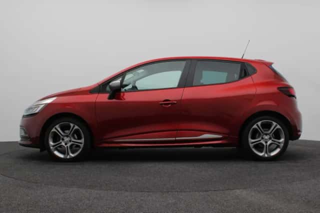 Renault Clio (2017) thumbnail 2