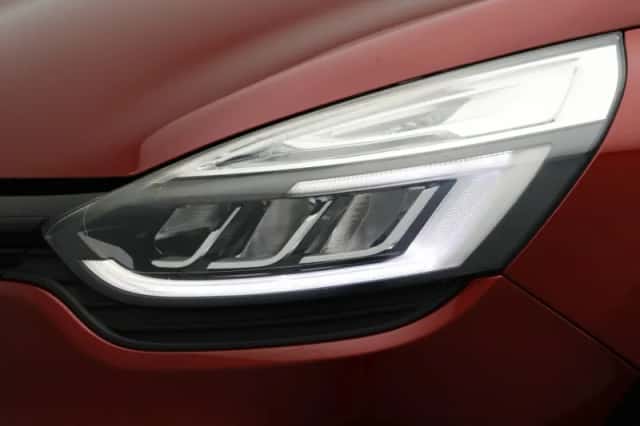 Renault Clio (2017) thumbnail 16