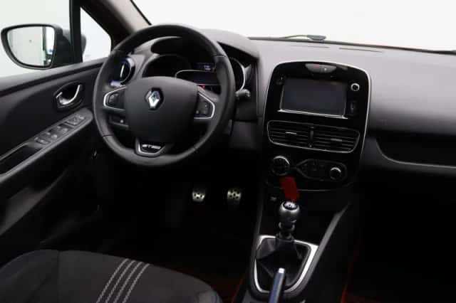 Renault Clio (2017) thumbnail 29