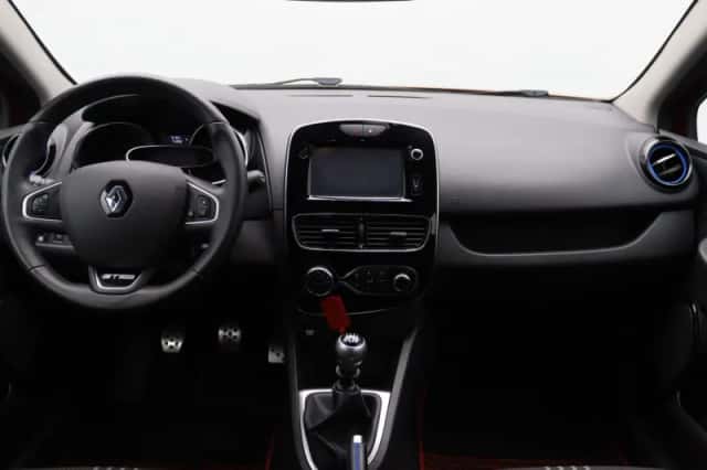 Renault Clio (2017) thumbnail 30