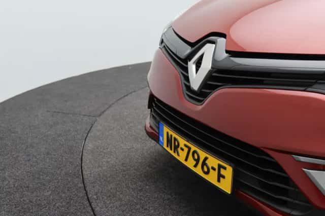 Renault Clio (2017) thumbnail 33