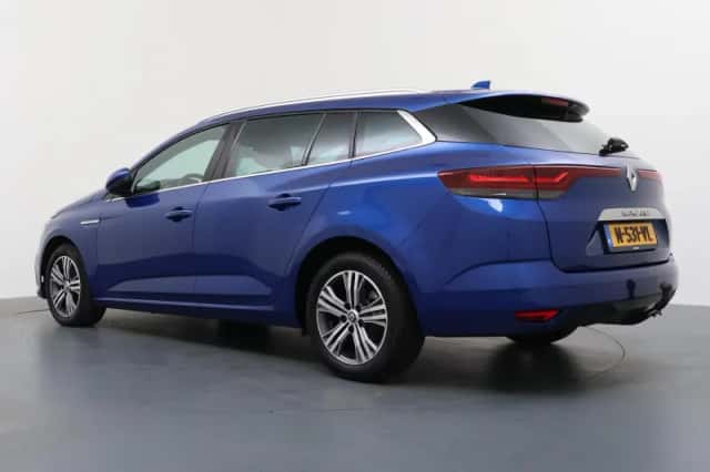 Renault Mégane (2022) thumbnail 3