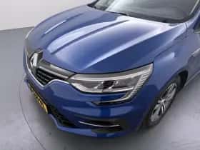 Renault Mégane (2022) thumbnail 32