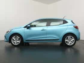 Renault Clio (2021) thumbnail 2