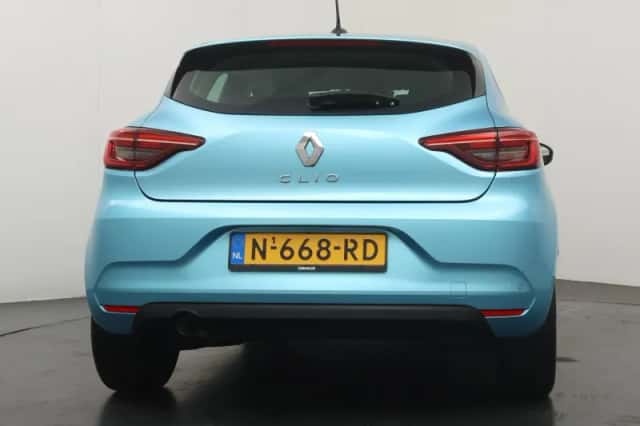Renault Clio (2021) thumbnail 4