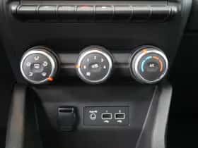 Renault Clio (2021) thumbnail 56