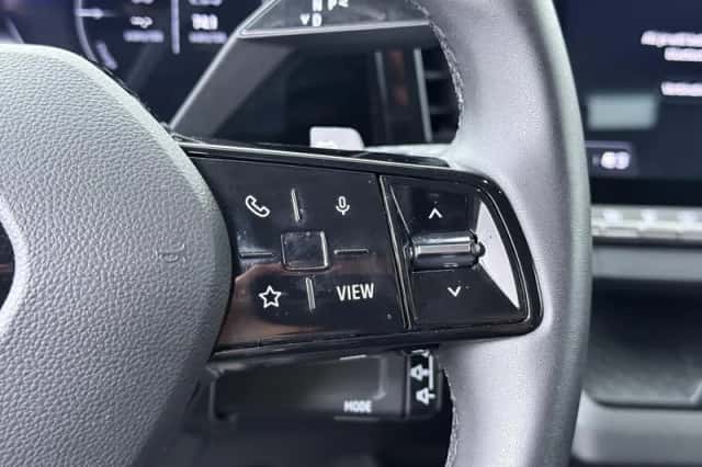 Renault Mégane E-Tech (2023) thumbnail 24