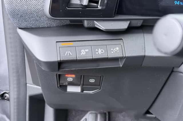 Renault Mégane E-Tech (2023) thumbnail 26