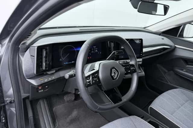 Renault Mégane E-Tech (2023) thumbnail 28
