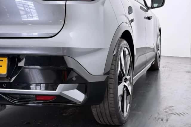 Renault Mégane E-Tech (2023) thumbnail 39