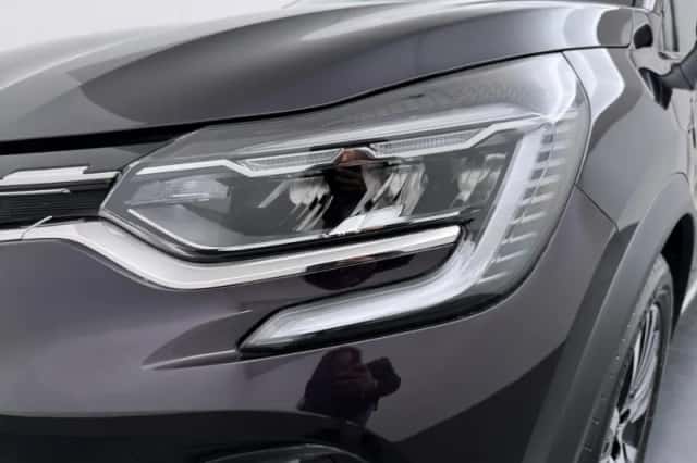 Renault Captur (2020) thumbnail 18