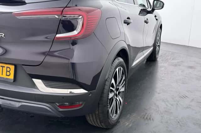 Renault Captur (2020) thumbnail 39