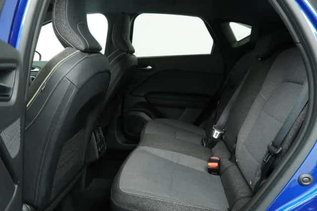 Renault Captur (2025) thumbnail 5