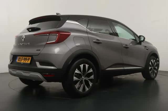 Renault Captur (2024) thumbnail 5